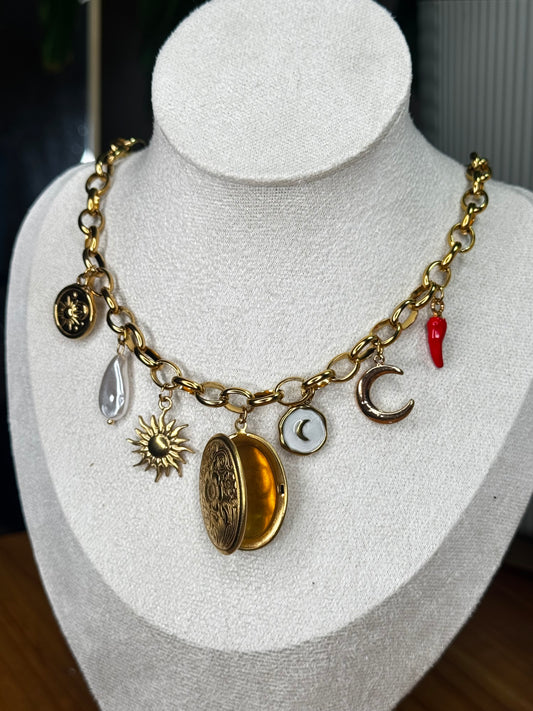 Collar con Charms Encanto