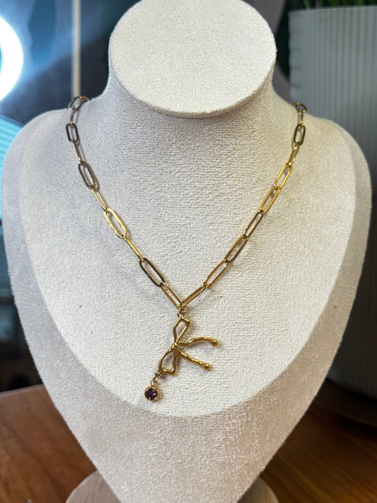 Collar con Dije Lazo Caído